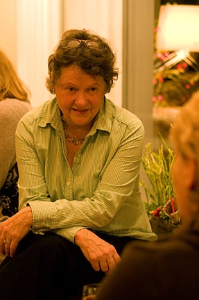 Lee Youngblood Photo
