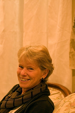 Lee Youngblood Photo