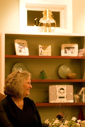Lee Youngblood Photo