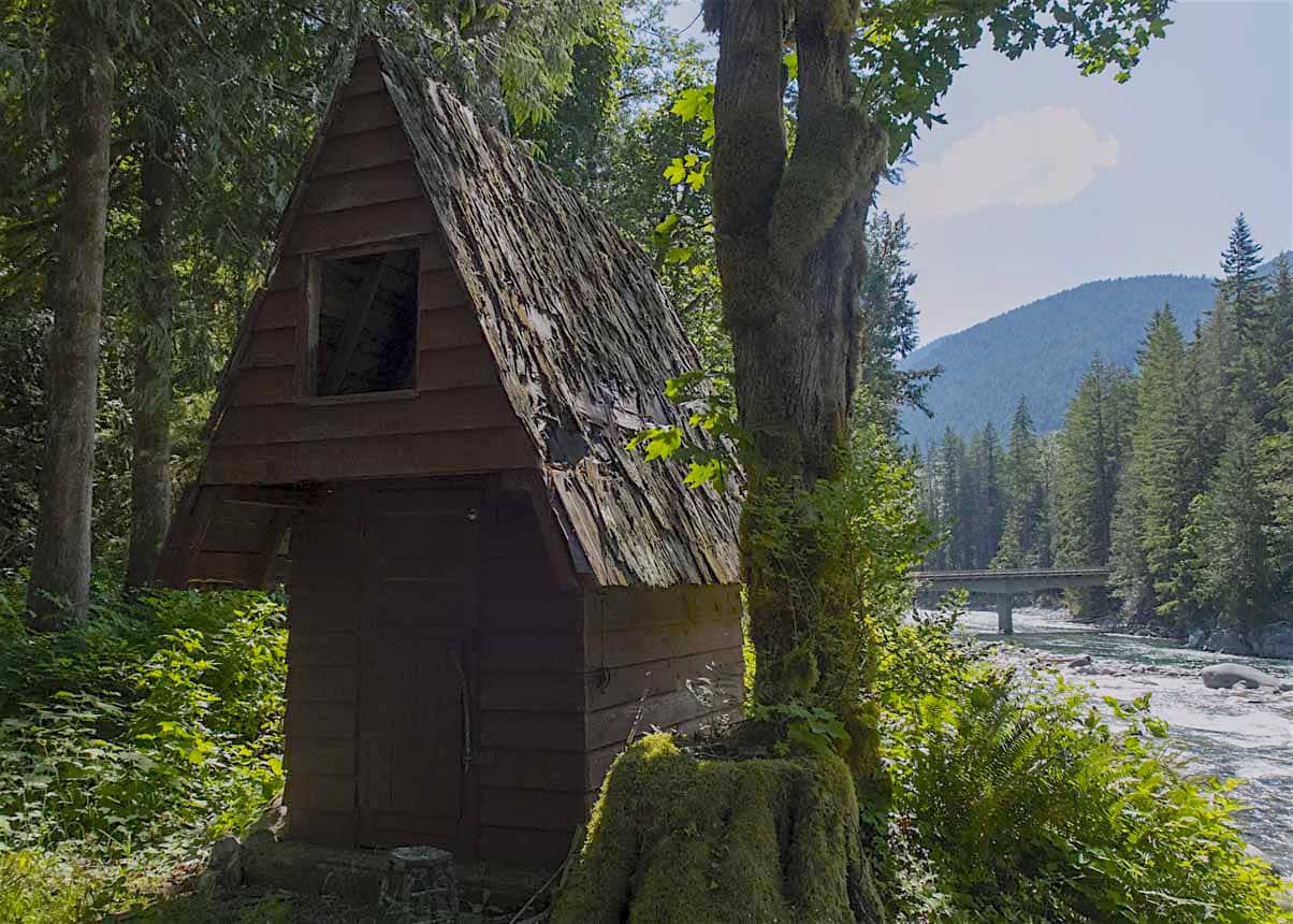 Iron Hold Cabin