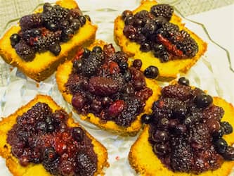 Bread and berries!