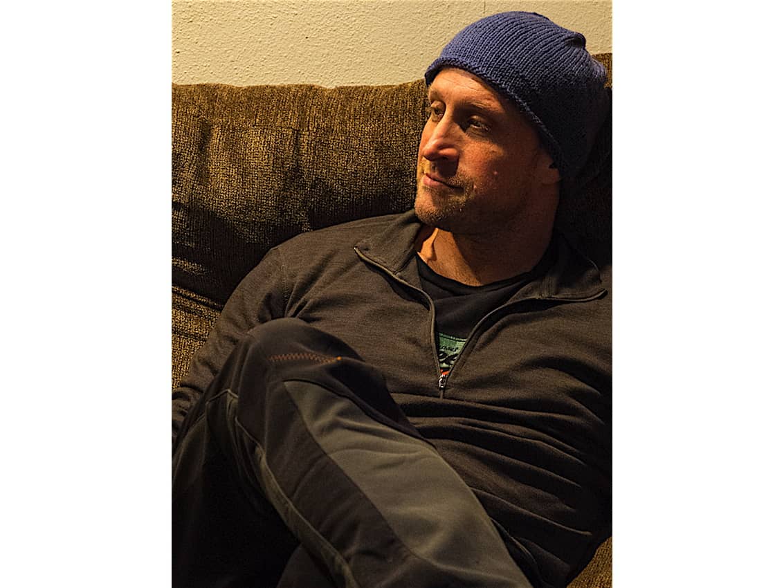 Lee Youngblood Photo