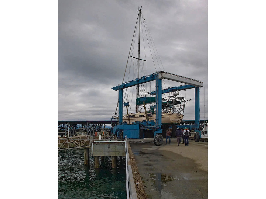 Island Packet 40