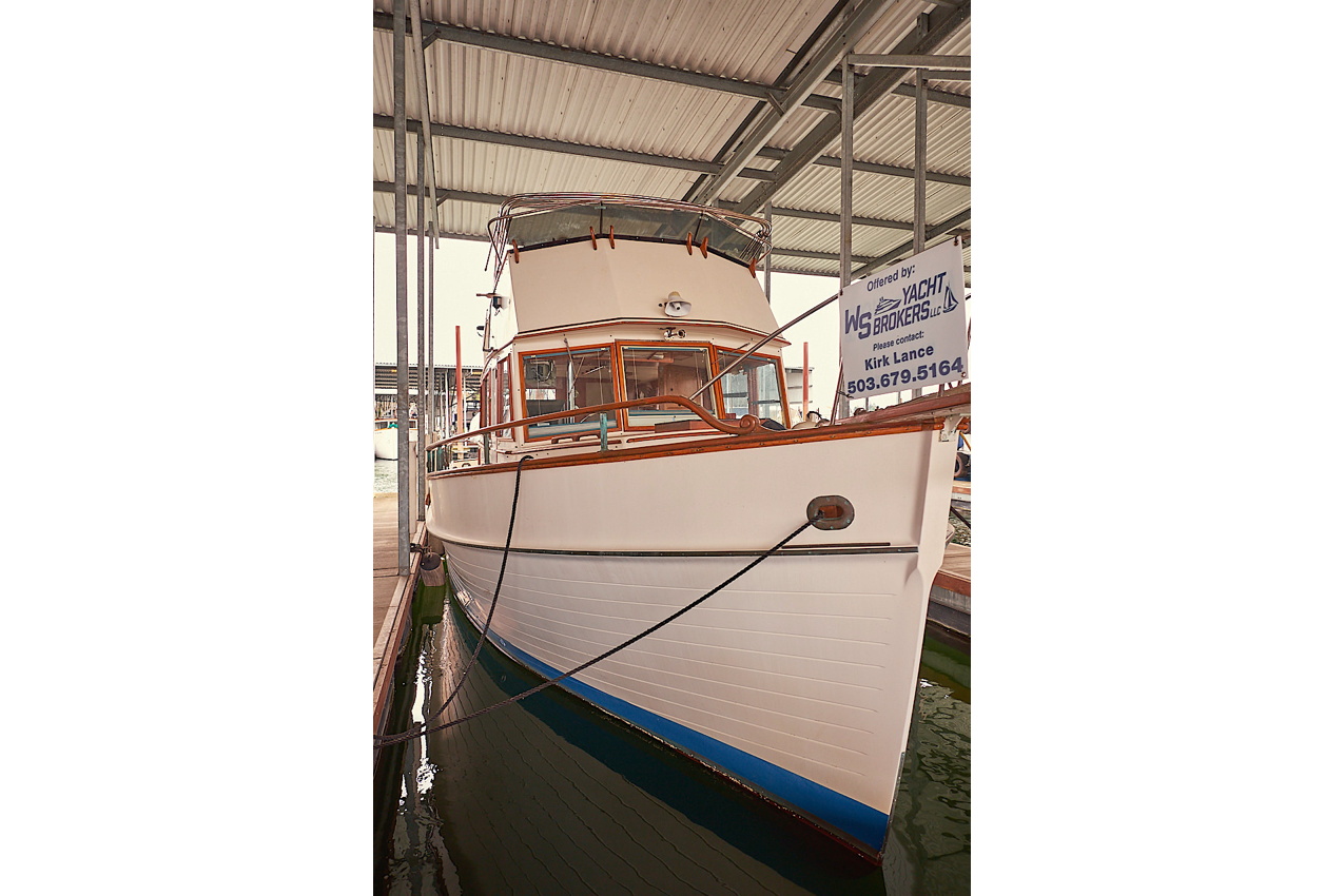Grand Banks 42 Pics