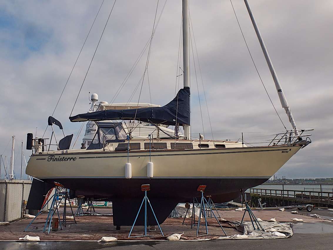 Beneteau 473 Survey Pics