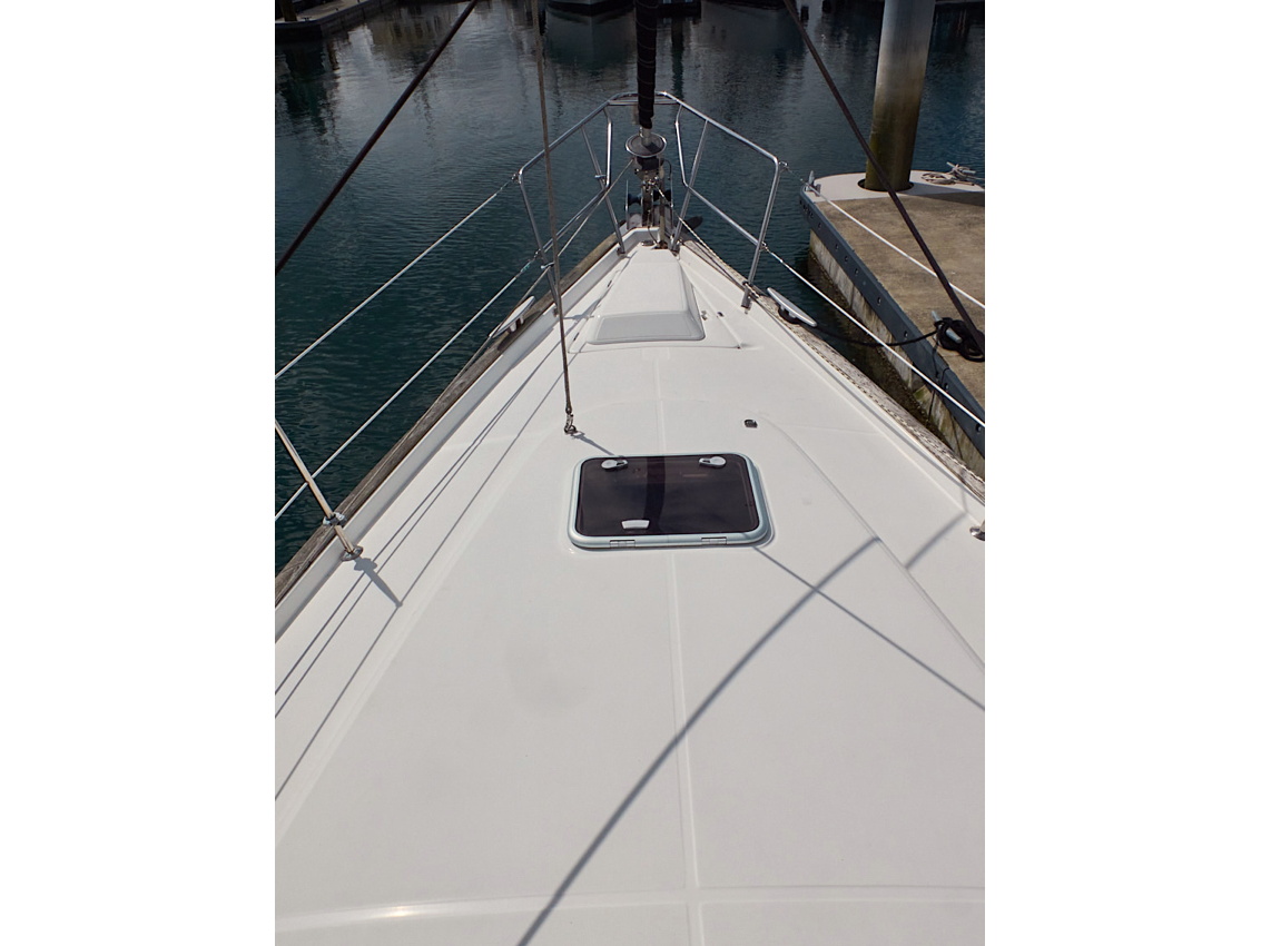 Beneteau 432 Survey Pics