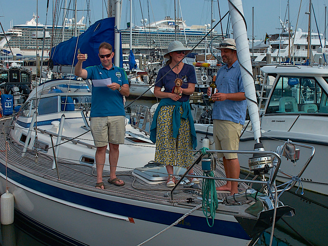 s/v Pasargada Departs