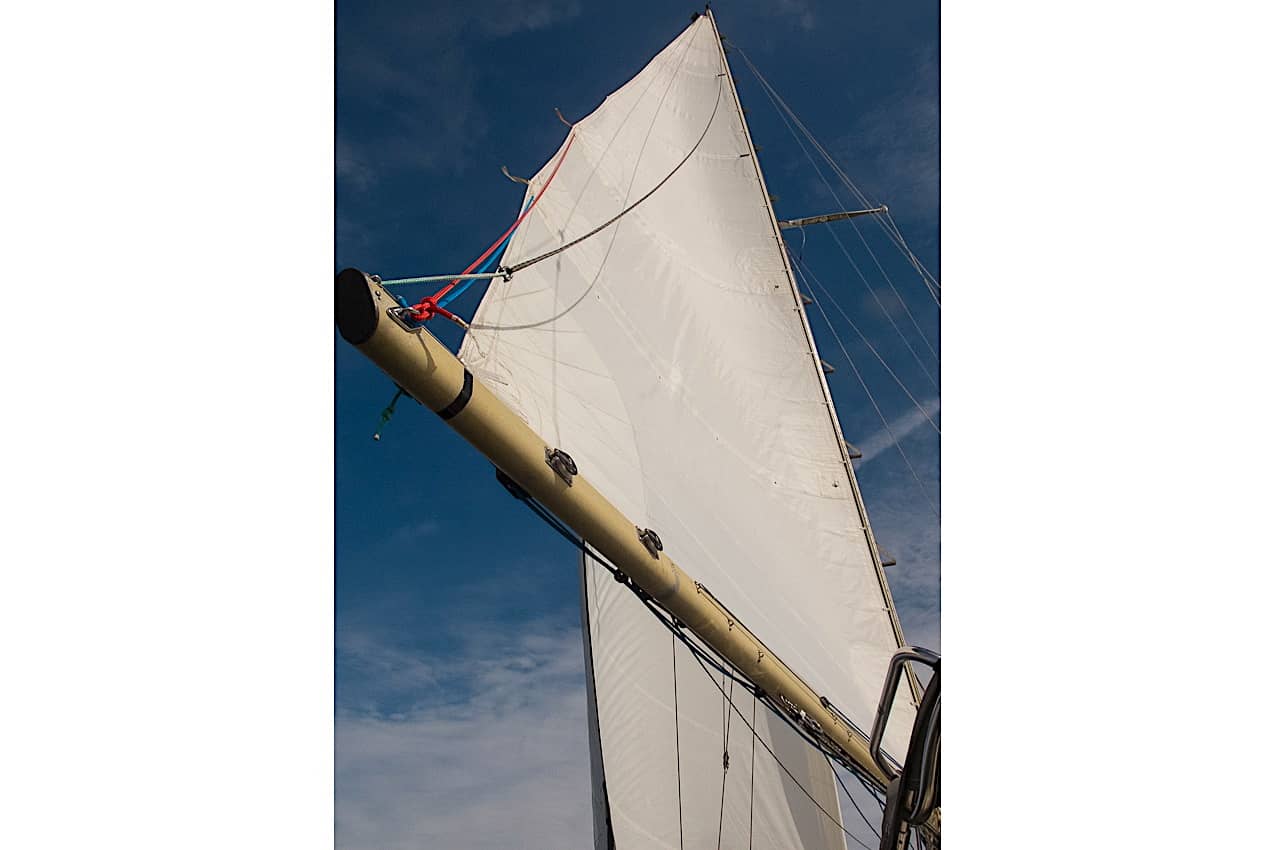 s/v Subria Pics