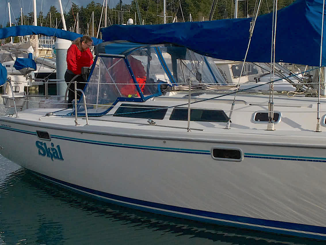Catalina 320 Skål